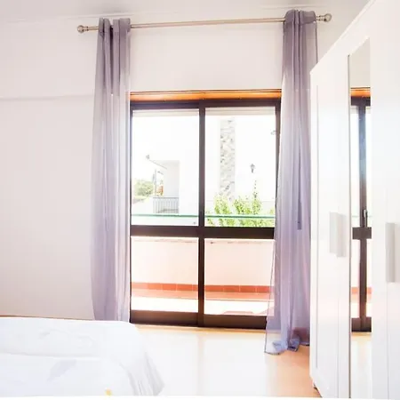 Sunny Marisol T2 Apartment