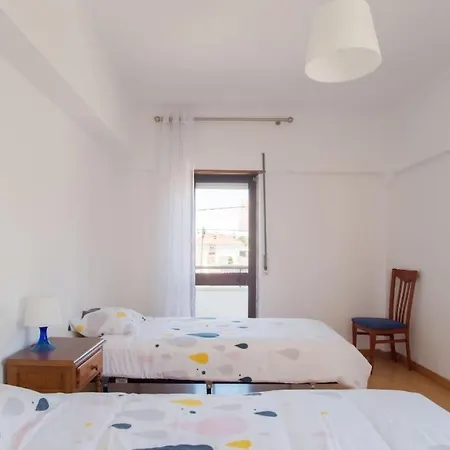 Apartment Sunny Marisol T2 Aroeira (Setubal)