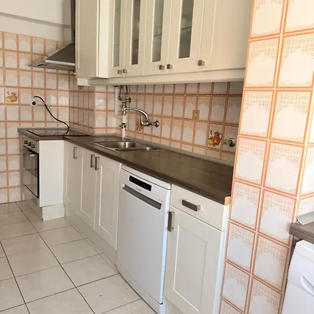 Sunny Marisol T2 * Aroeira (Setubal)