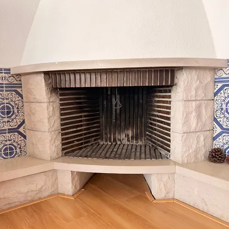 Sunny Marisol T2 * Aroeira (Setubal)