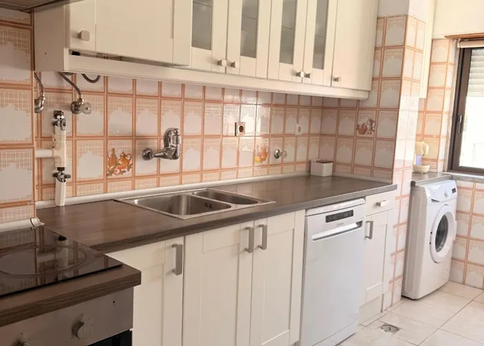 Sunny Marisol T2 公寓 *